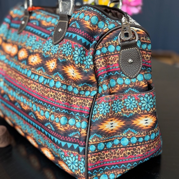 American Bling by Montana West Weekender Bag NWT - Picture 3 of 6